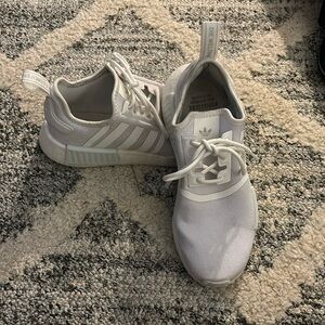 Adidas NMD, size big kids 6 1/2 is the equivalent to women’s 8. Minimum wear